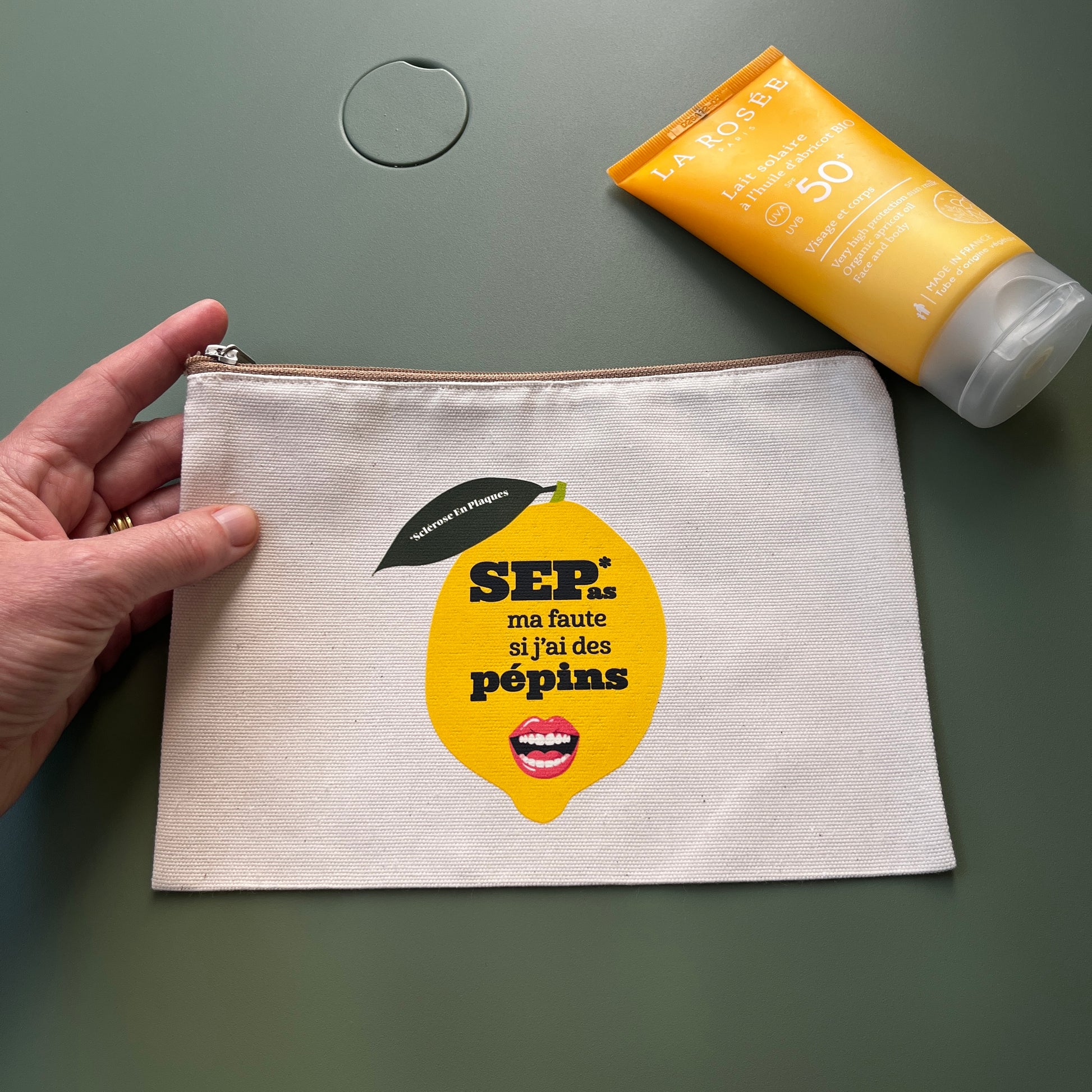 Trousse Pépin de Vie Seplavie, accessoire positif handicap invisible impression française coton bio